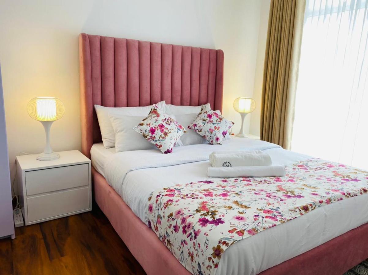 Grand Winterberry - Lake View Luxury Residence Nuwara Eliya Exterior photo